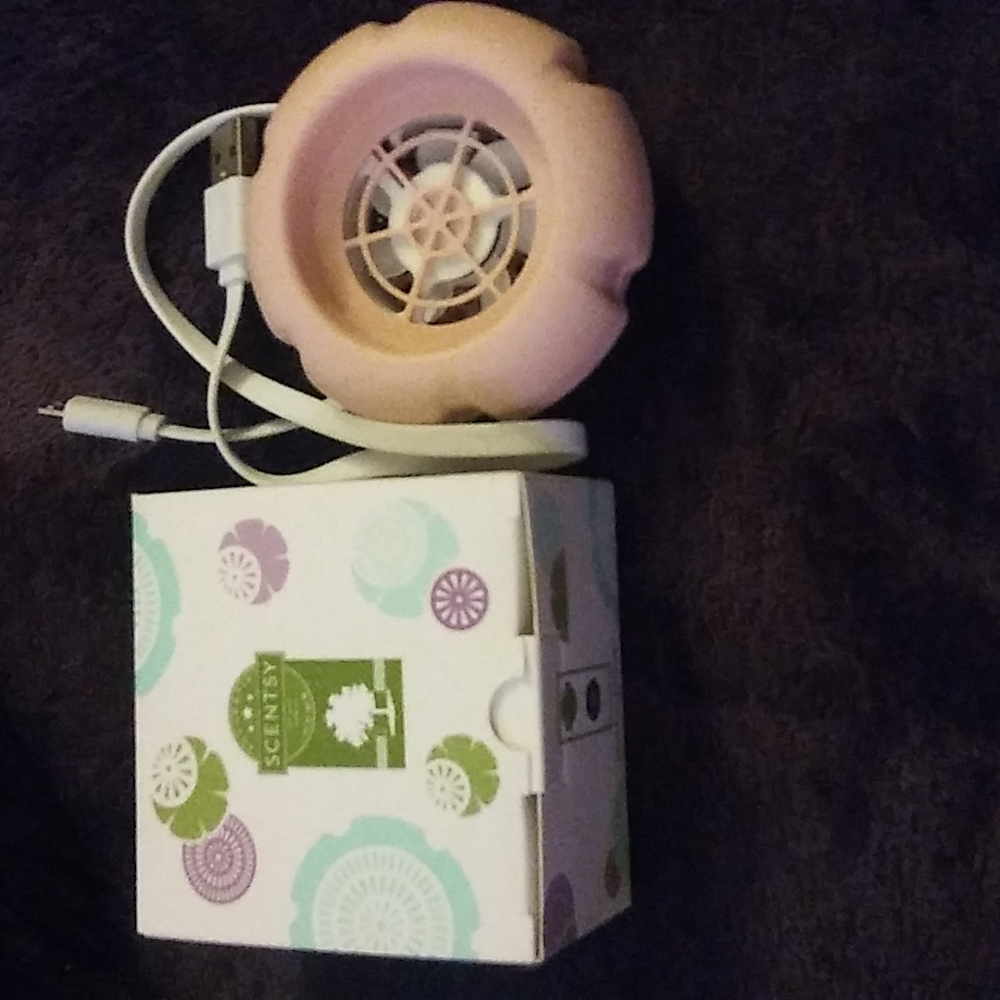 Scentsy portable diffuser